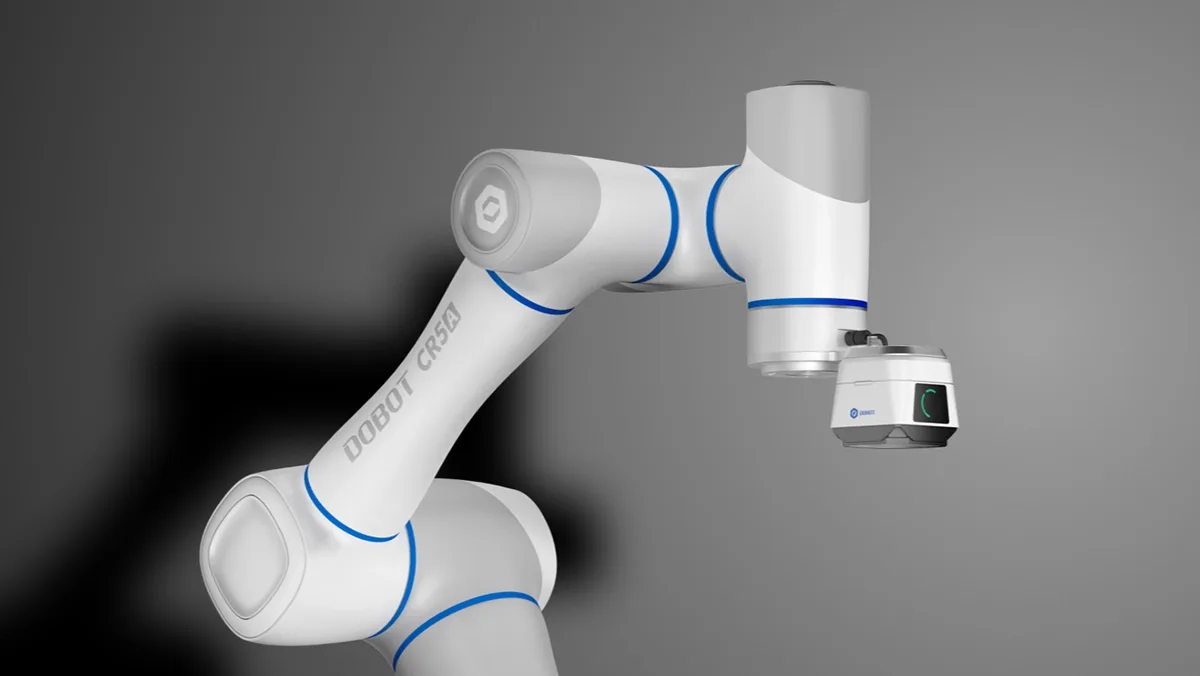 DOBOT kollaboratív robotkar (CR5) kamerás gépi látás modullal, szürke háttér előtt