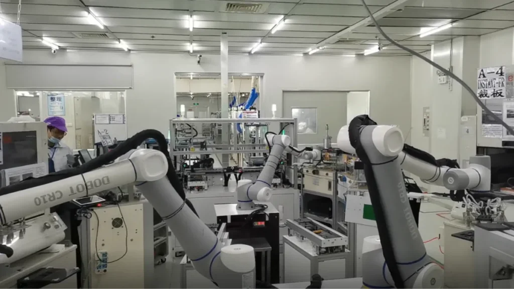 kollaboratív robot gépkiszolgálás Hunify